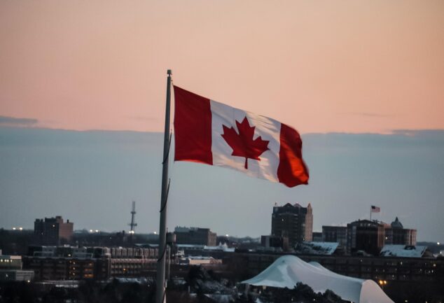 Discover the Maple Leaf Dream: 8 Irresistible Benefits of Immigrating to Canada